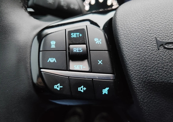 Ford Kuga cena 104999 przebieg: 23000, rok produkcji 2022 z Chełmno małe 529